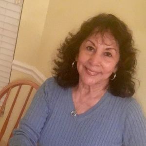 Meet your Posher, Ava